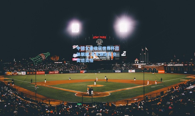 中国女重收获世界杯团体银牌 基本锁定东京奥运资格